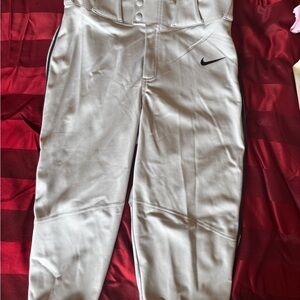 Nike Men's Light Gray Sports Pants